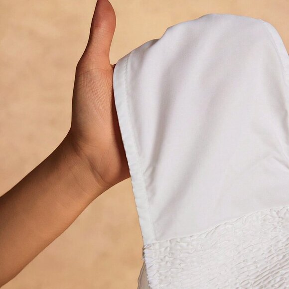 White Elegant Women's Beach Vacation One-Shoulder Chest Knotted crop top & pants - Picture 7 of 7